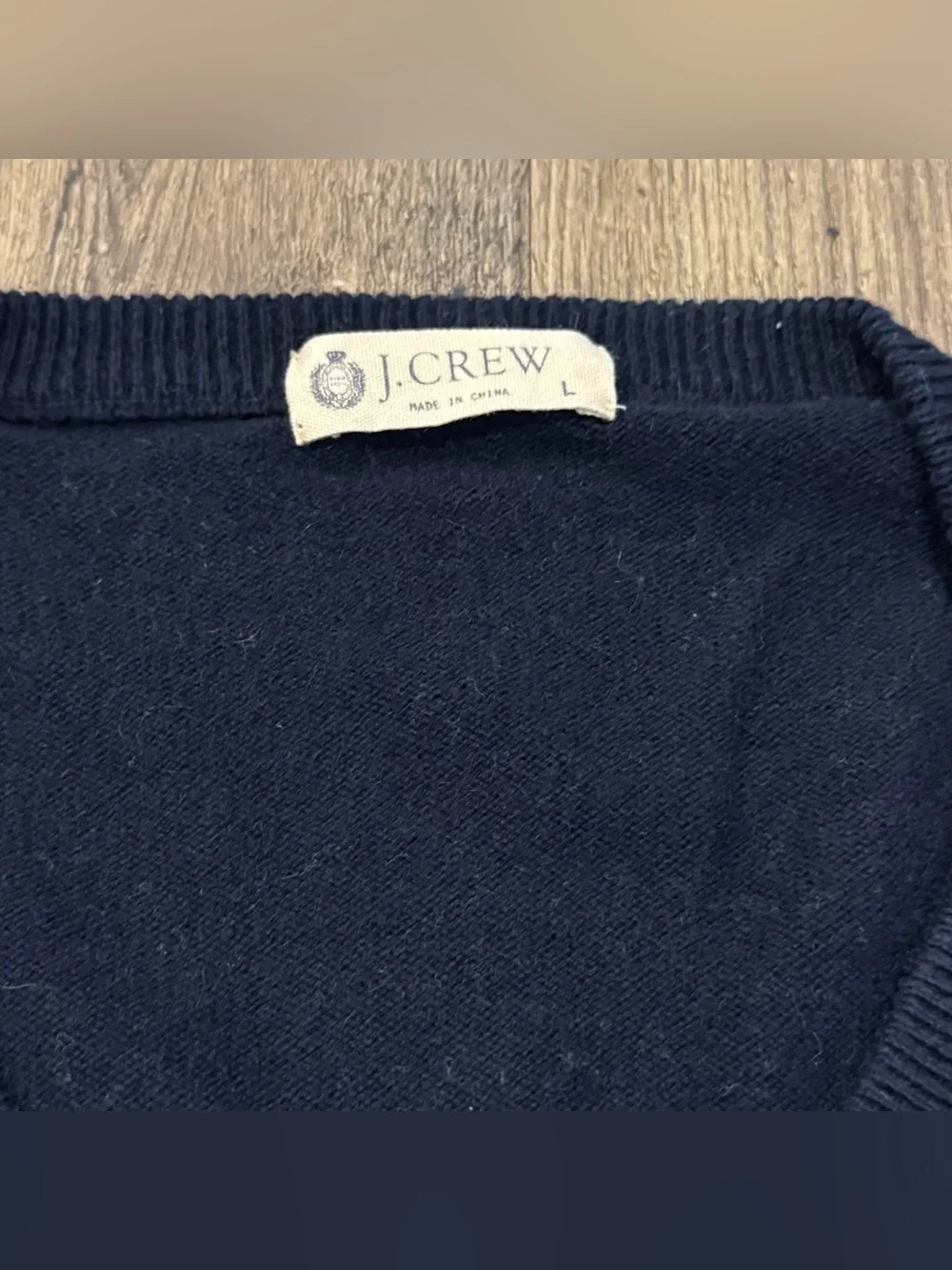 GUC J.Crew Men's V-Neck Sweater - Navy - Large